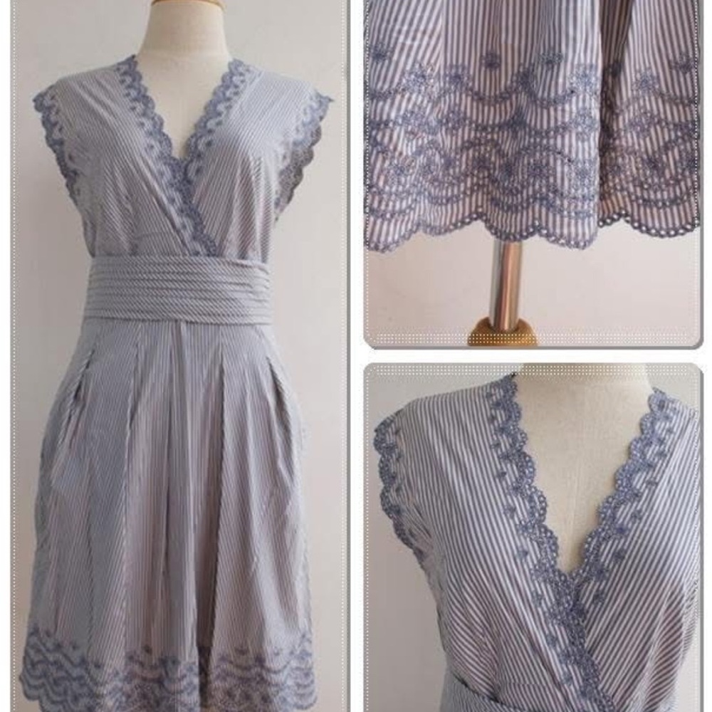 BCBGMAXAZRIA Blue Striped Embroidered Wrap Dress – Size 4